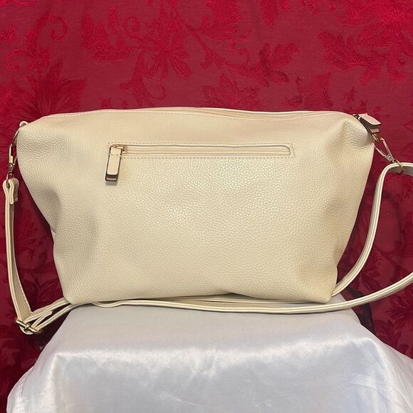 Remi‎ Reid Cream Color Leather Crossbody Bag - Picture 3 of 14